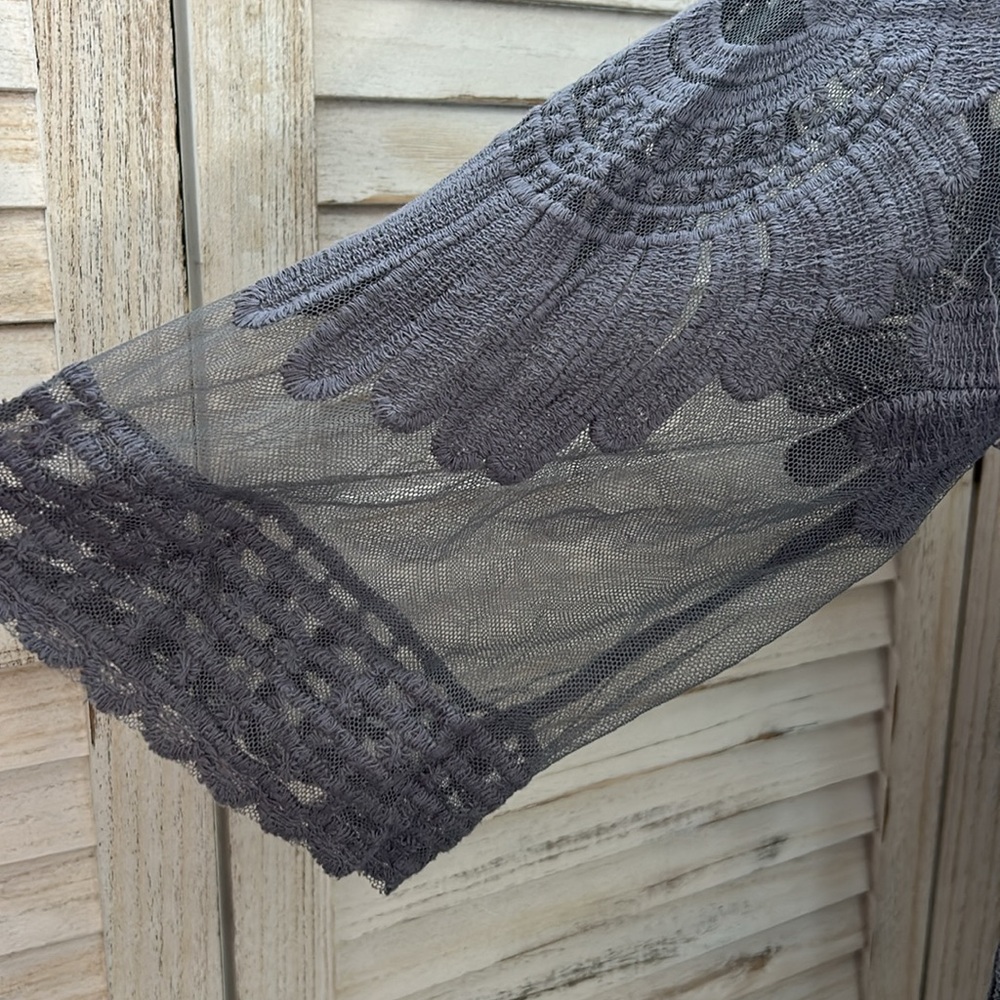 Open Front Sheer Lace Duster Robe - Picture 3 of 5